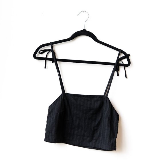 American Eagle Outfitters Tops - NWT American Eagle Black Crop Top